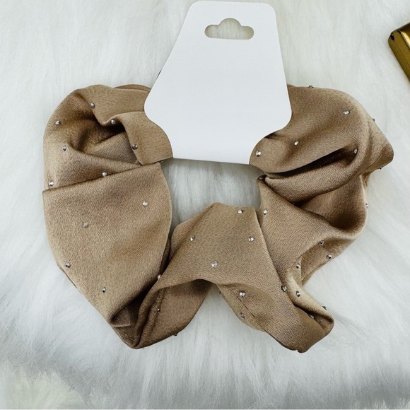 Puffer Quilted Nylon Material Hand Bag in tan with card case wallet Bundle - Picture 5 of 10